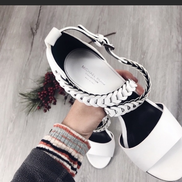 Michael Kors collection sandals - Picture 6 of 11